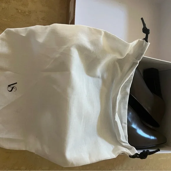 Via Spiga Brown Heels Great/ Jeans! - Picture 6 of 6